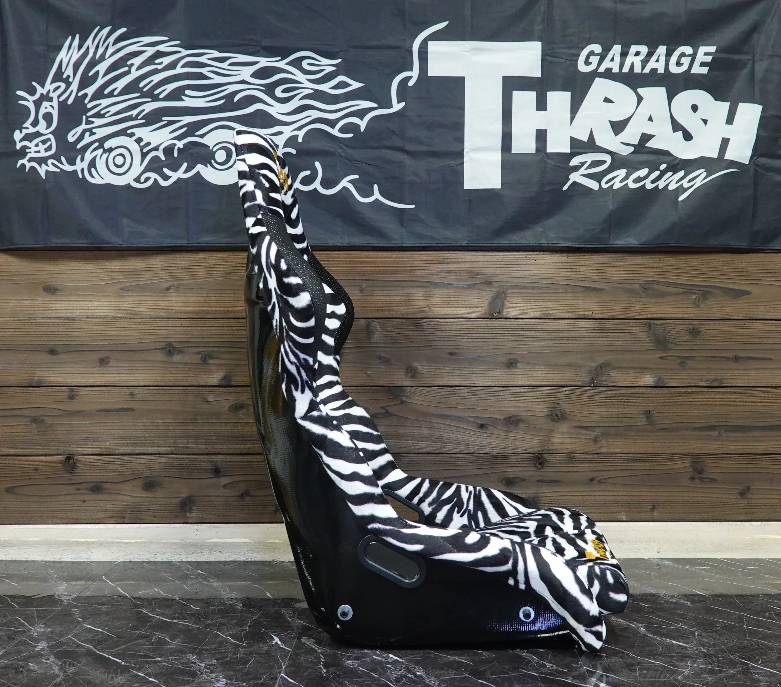 フロアスタンド RASH フロアスタンド RASH Street Spec α (Alpha) — Thrash Racing